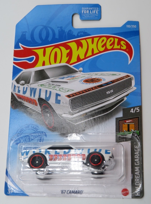 2021-hot-wheels-67-camaro-01.jpg