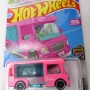 2022-hot-wheels-barbie-dream-camper-hct79-001.jpg