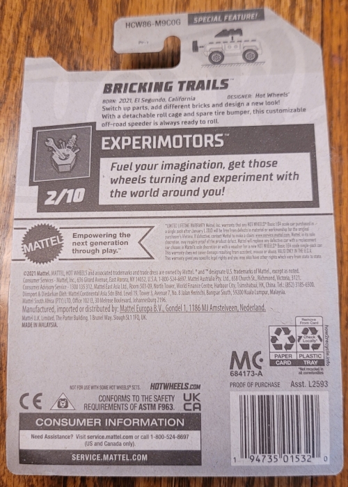 2022-hot-wheels-bricking-trails-hcw86-002.jpg
