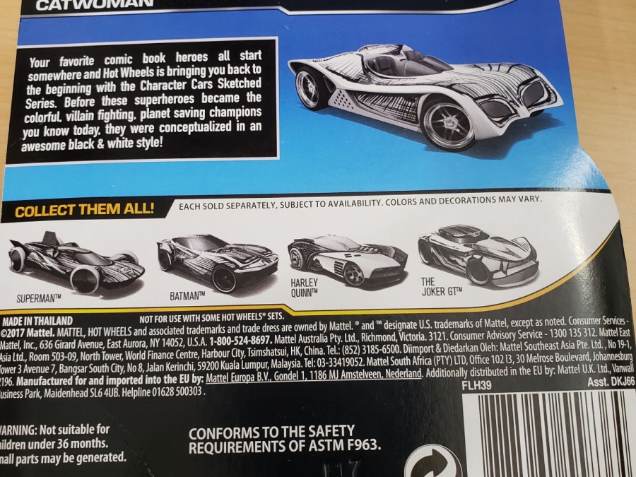 hot-wheels-character-cars-dc-comics-sketched-catwoman-02.jpg