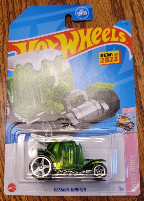 2023-hot-wheels-dessert-drifter-hkg24-001.jpg