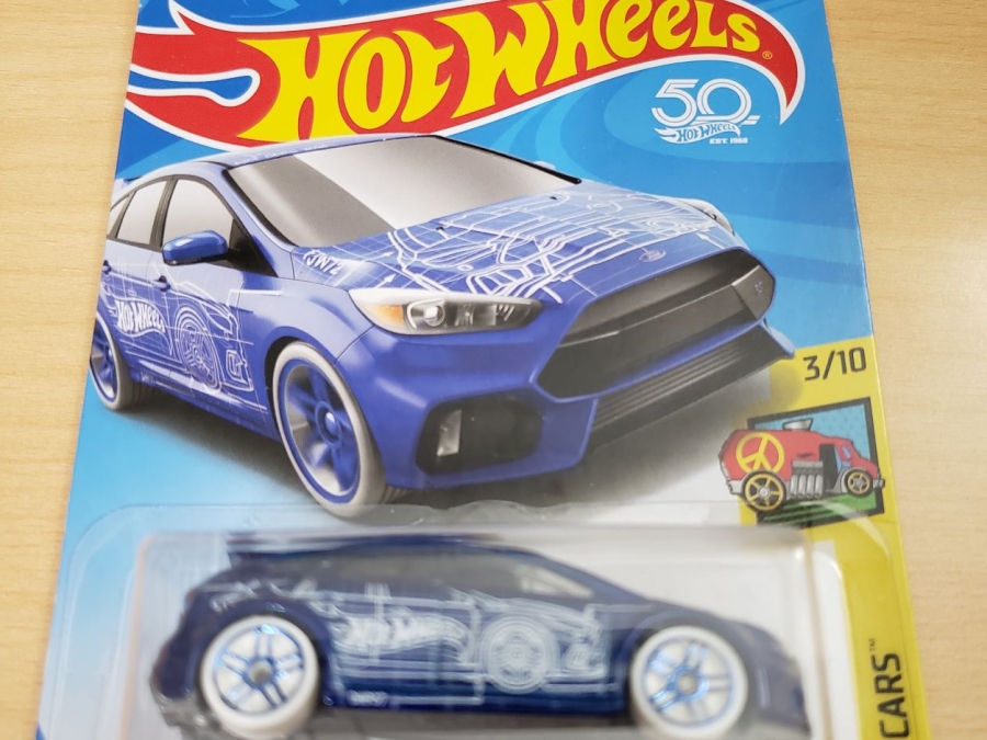 2018-ford-focus-rs-01.jpg