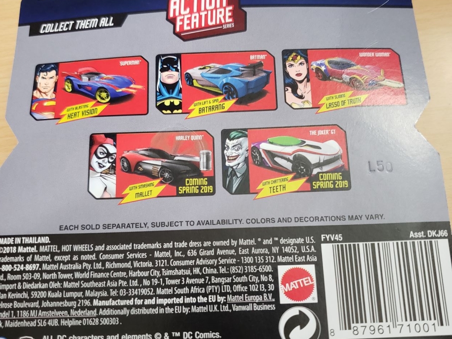 hot-wheels-character-cars-dc-comics-superman-heat-vision-02.jpg