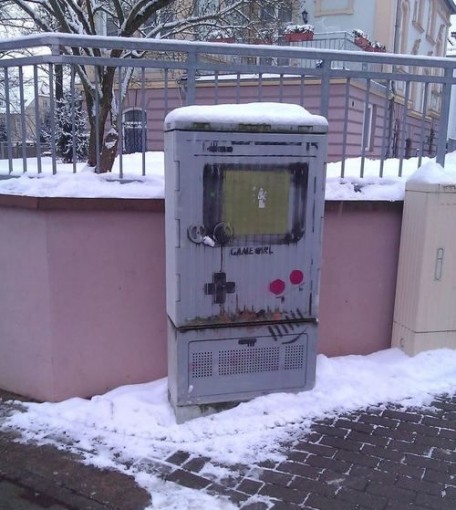 Nintendo Game Boy Utility Box