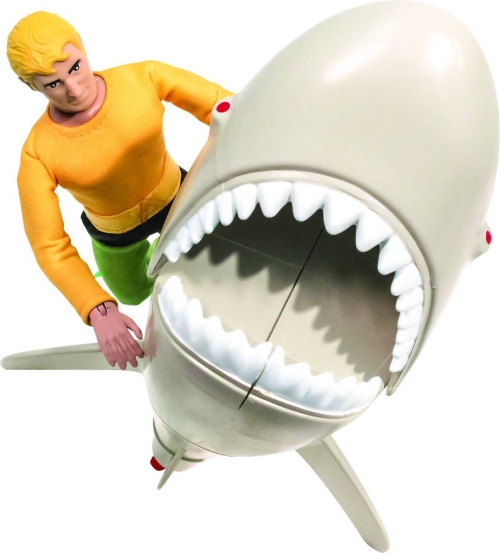 Retro Aquaman vs. Great Whie Shark Playset