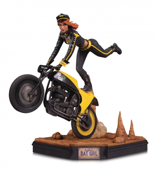 Gotham City Garage - Batgirl Statue
