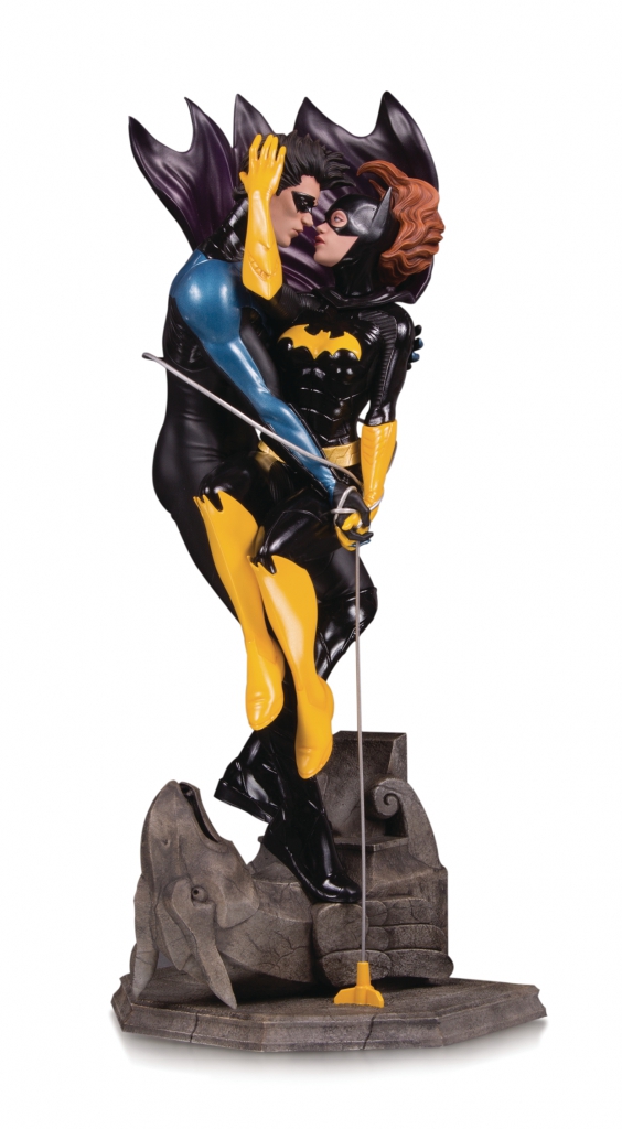 DC Designer Series Nightwing & Batgirl Statue